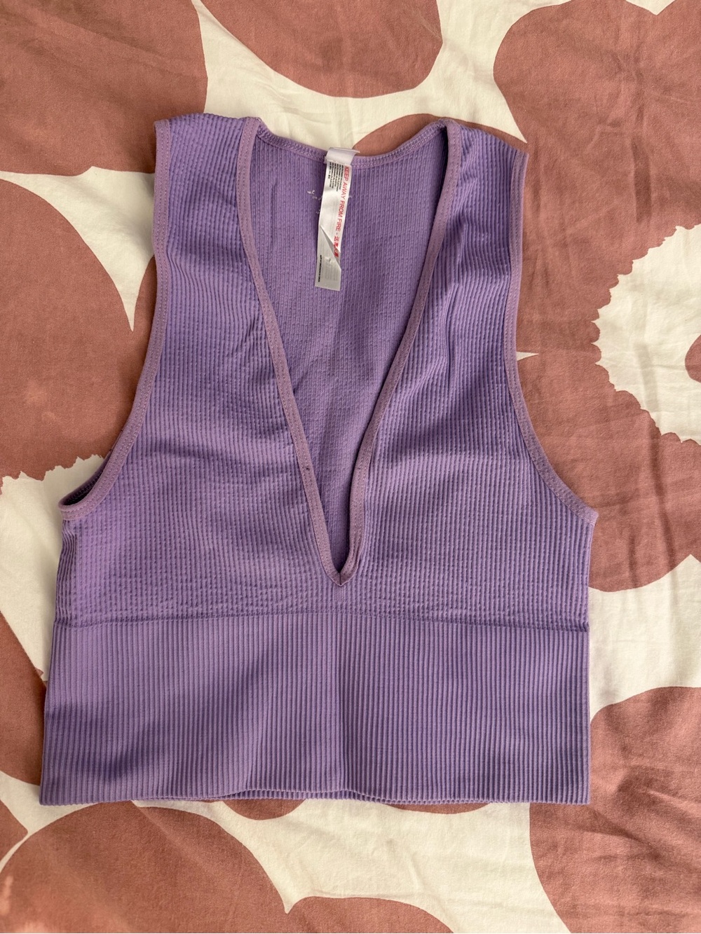 Ribbed V-Neck Crop Tank Top - Lavender